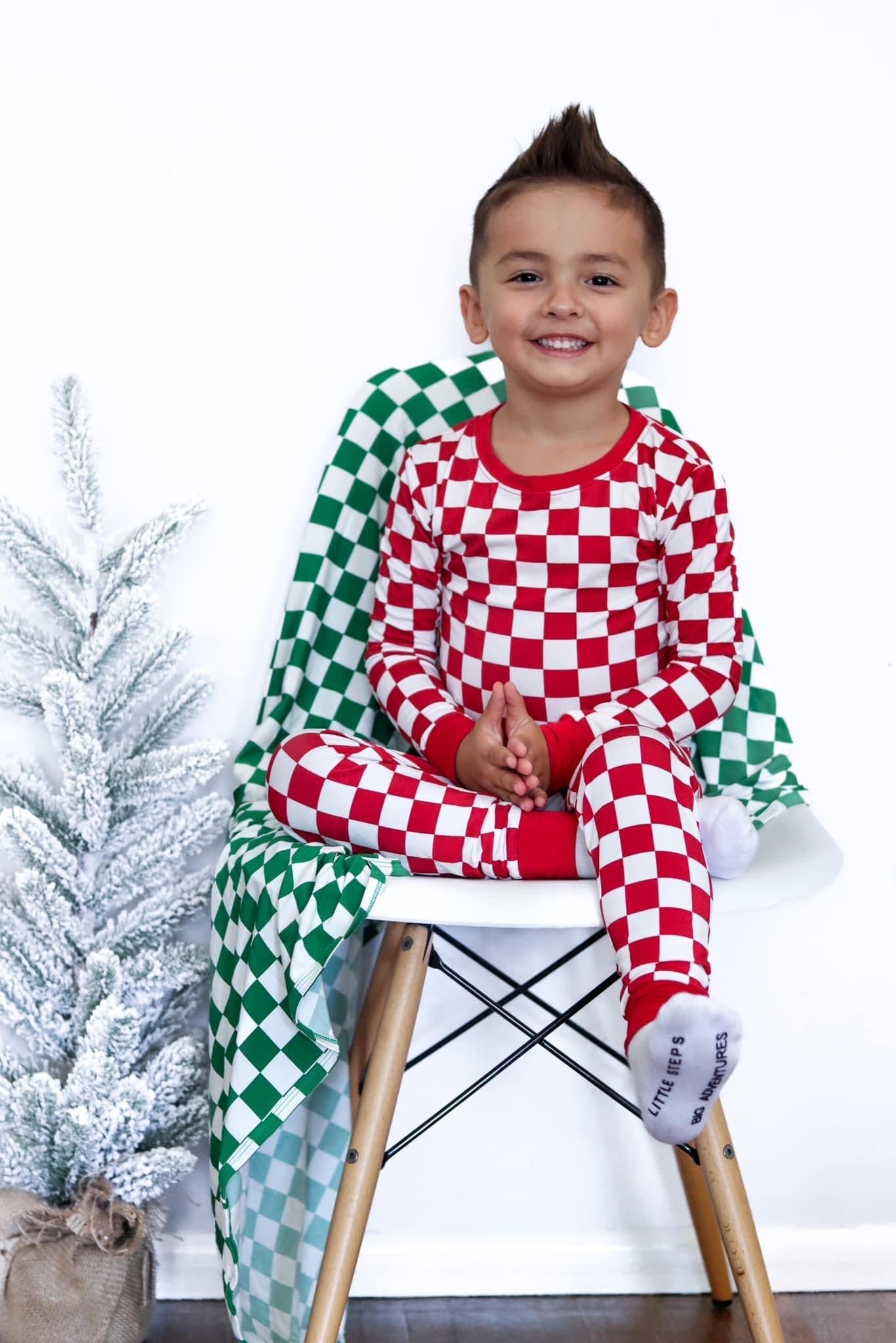 Green Fully Checked Out Lightweight Blanket