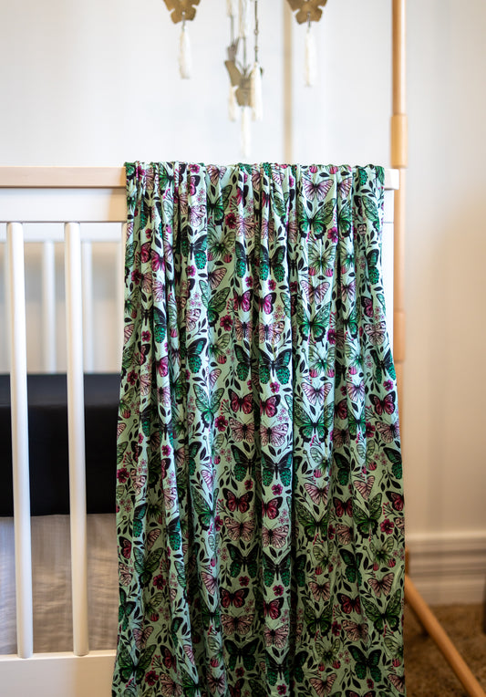 Butterfly Dreams Lightweight Blanket