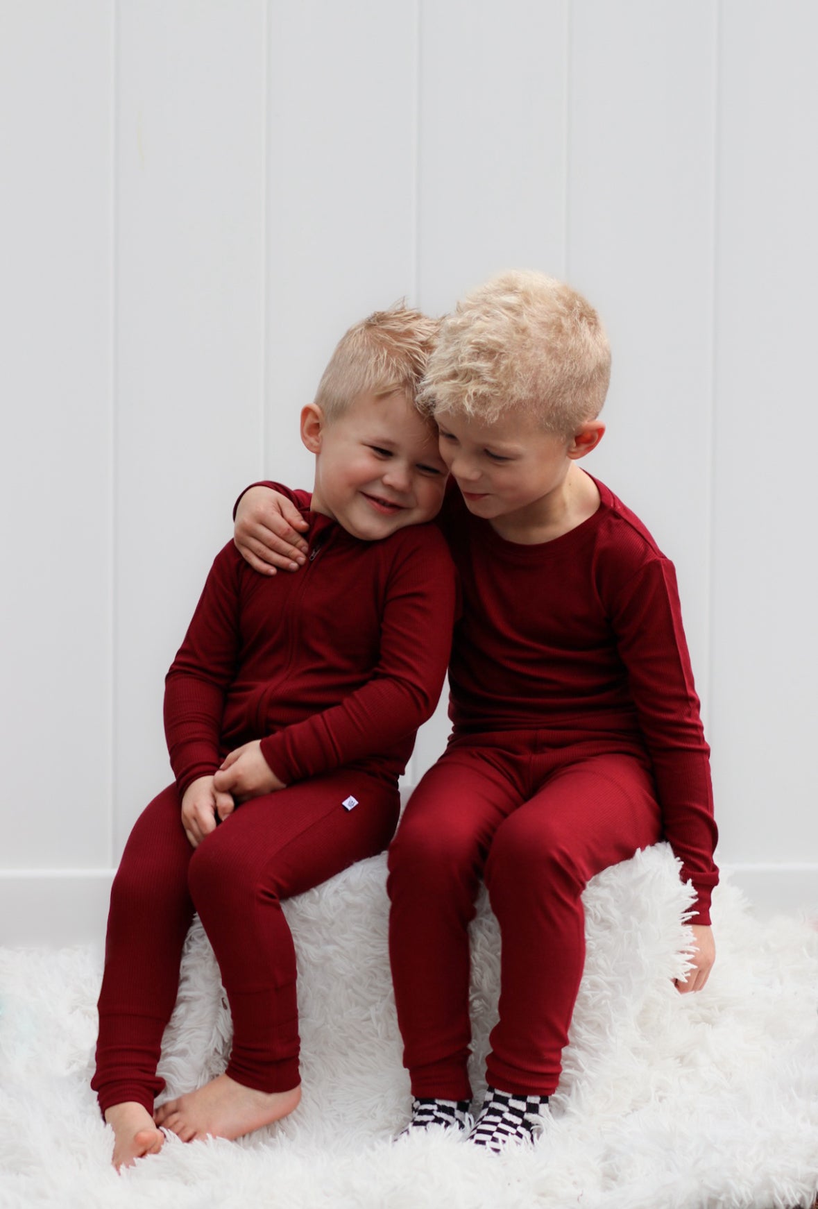 Cranberry Ribbed Snoozer