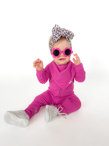 Magenta Ribbed Bib