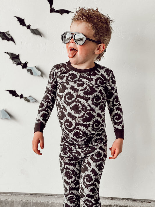 To Dye For Gray 2 Piece Pajama Set