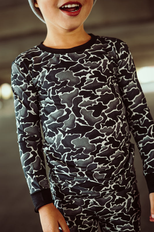 Deep End 2 Piece Pajama Set