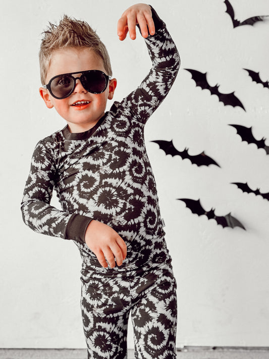 To Dye For Gray 2 Piece Pajama Set