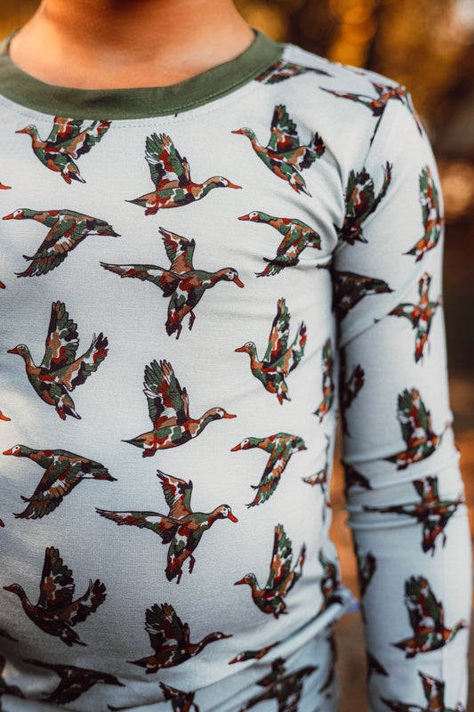 Mallard Mode 2 Piece Pajama Set