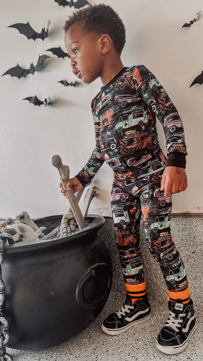 Fangtastic Treats 2 Piece Pajama Set *
