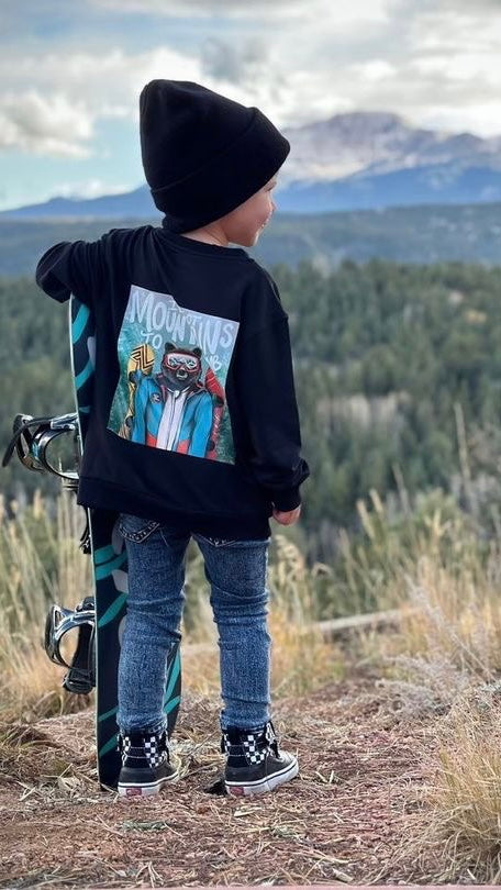 Mountains To Climb Pullover Top